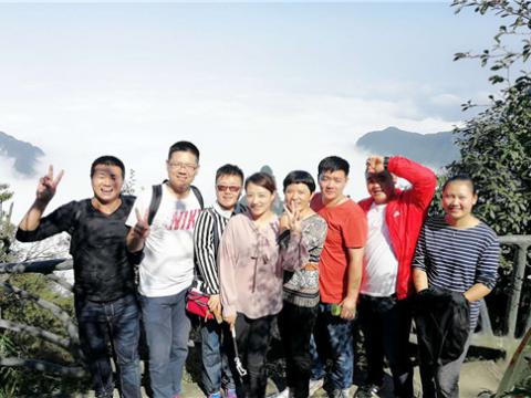 永利集团官网集团2016年度先进员工张家界之旅