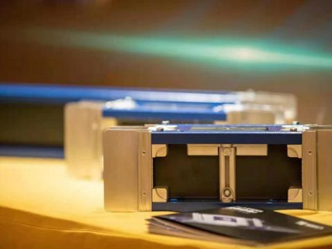 永利集团官网电气Pro B母线正式宣布：母线 被重新界说