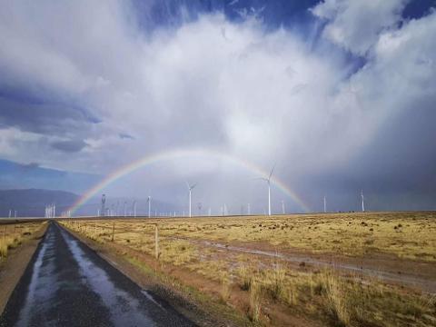 永利集团官网助力全球首条±800kV清洁能源外送建设项目在青海顺遂投运